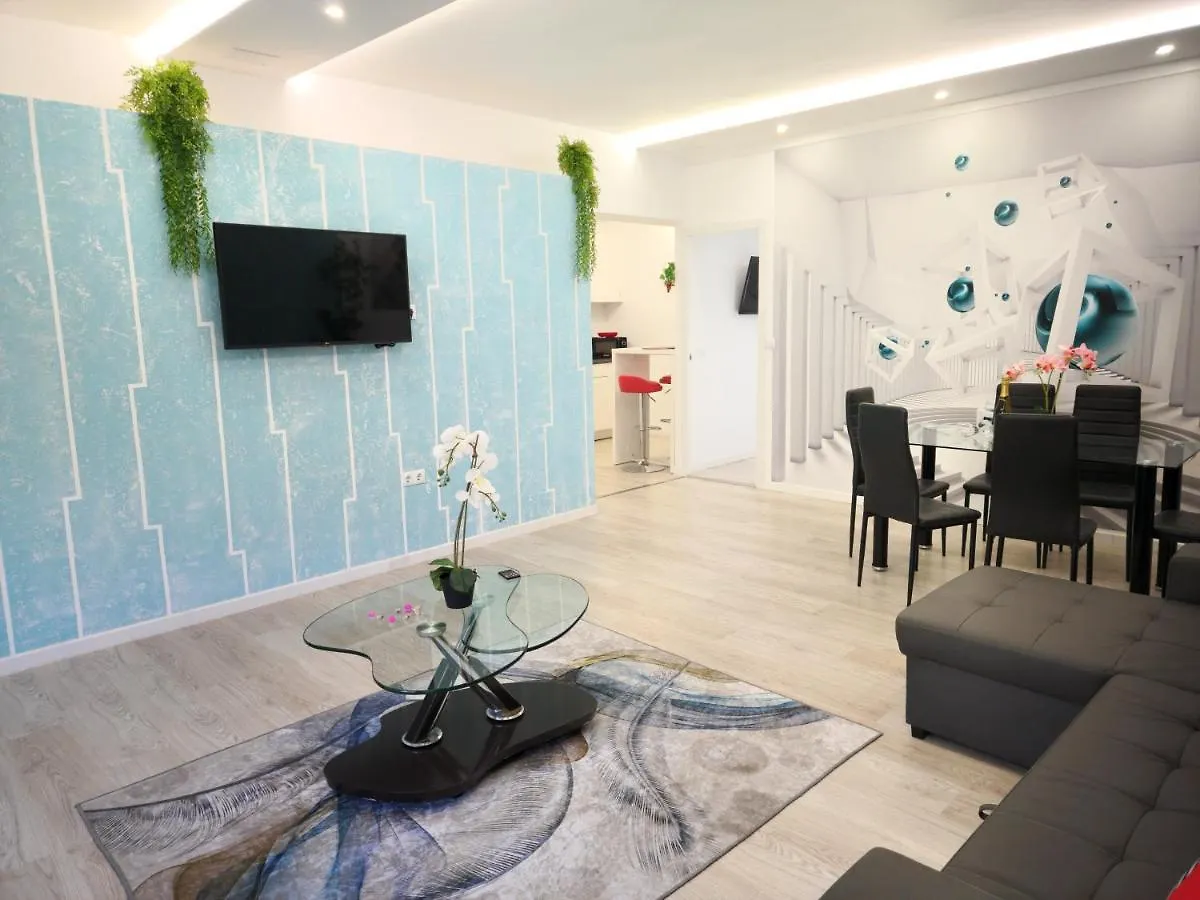 Daniel Beachfront, 2 Rooms Wifi Free Playa de las Americas  Playa de las Americas (Tenerife)
