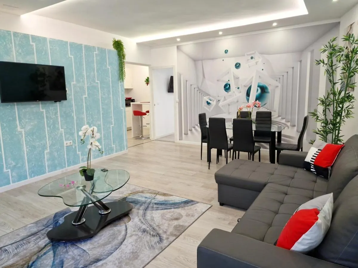 Daniel Beachfront, 2 Rooms Wifi Free Playa de las Americas  Playa de las Americas (Tenerife)